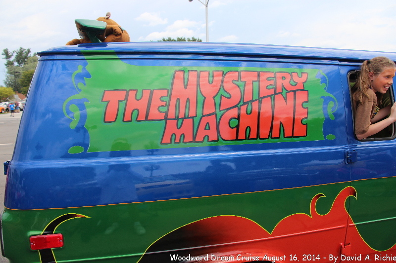 IMG_3970-Mystery Machine.jpg